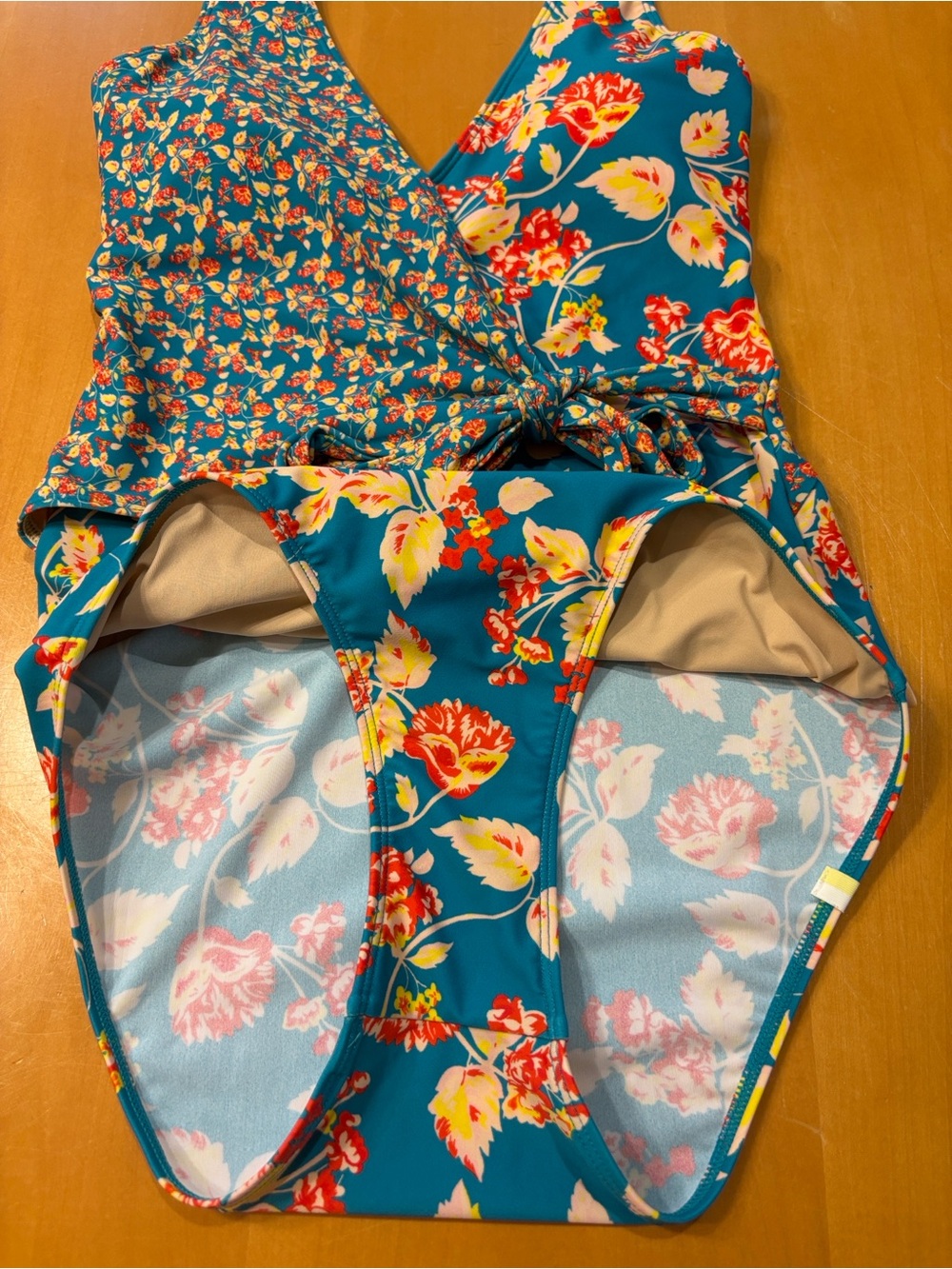 Summersalt x DVF The Perfect Wrap Swimsuit 4 Long Torso - Picture 10 of 12